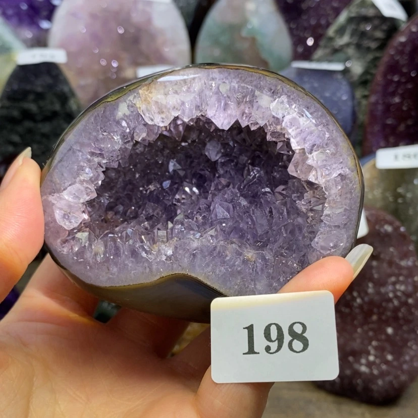 【闪购商品】未镶嵌大型摆件（非配饰）紫晶
