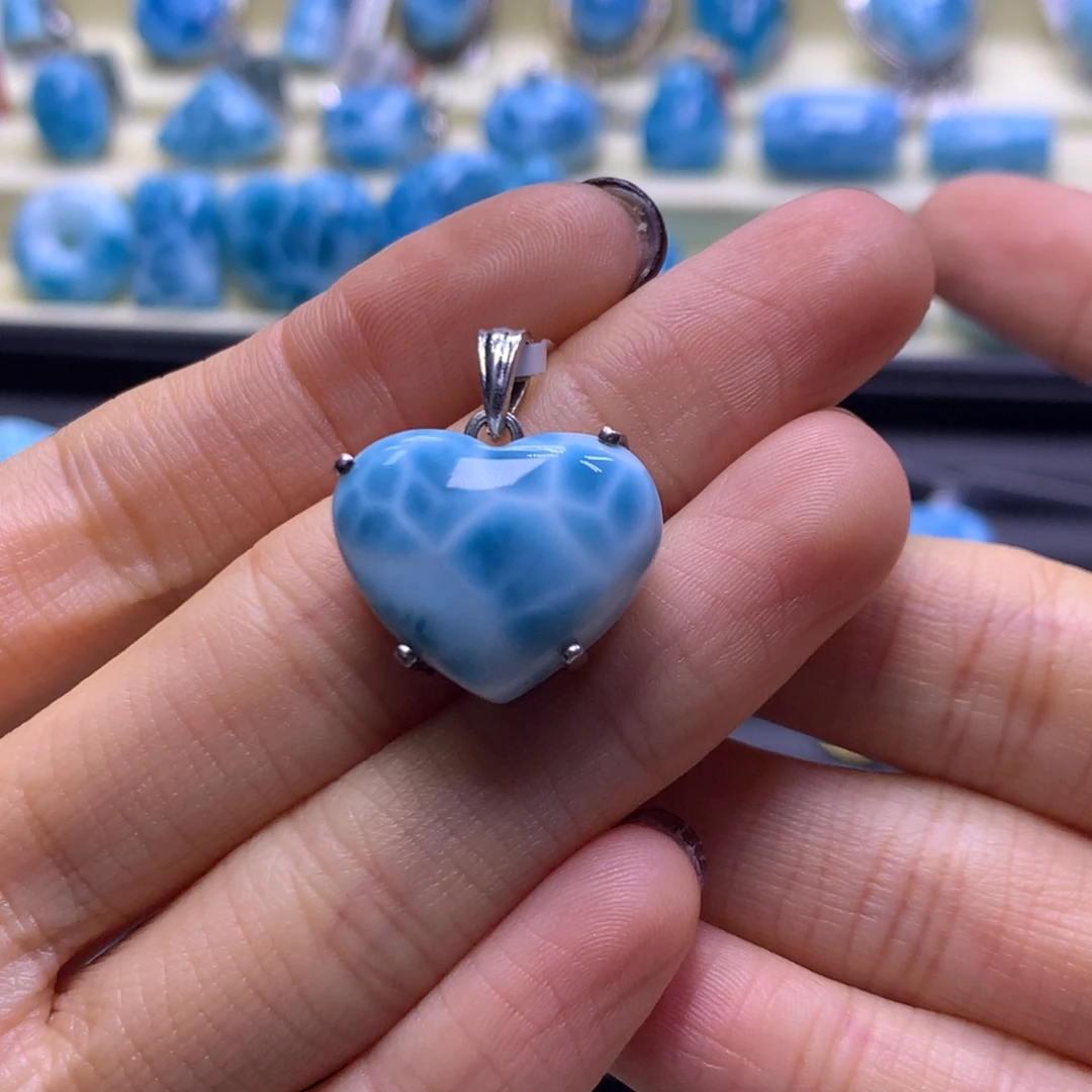 针钠钙石（海纹石）未镶嵌颈饰爱心吊坠色差略异