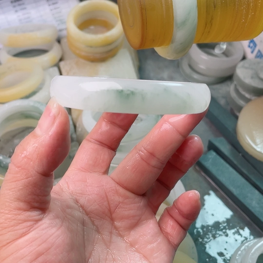 暖***夏定制石英质玉（天山翠）