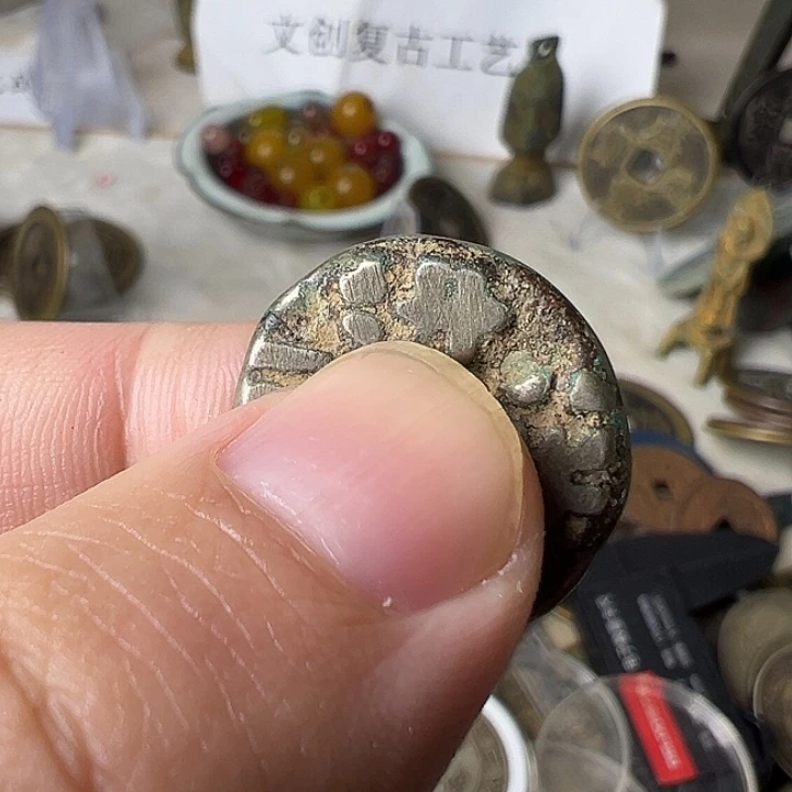 余***斗铜挂件等多种规格