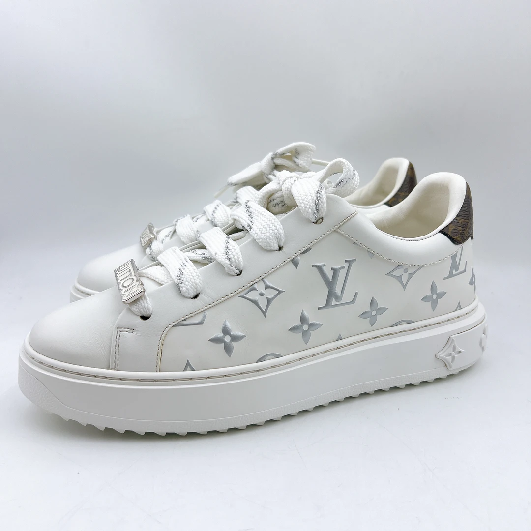 99新 LouisVuitton/路易威登 38.5码/银标满印timeout板鞋BM01203