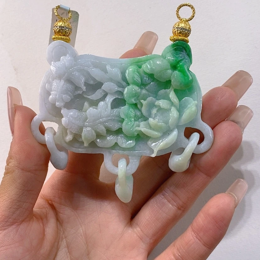 【闪购商品】翡翠未镶嵌颈饰吊坠