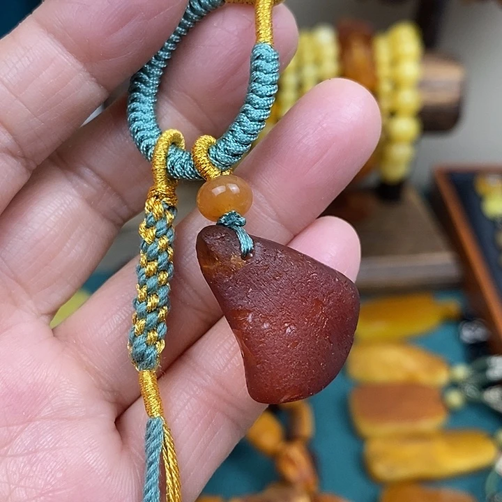 蜜蜡未镶嵌颈饰钥匙扣