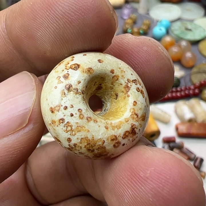 摆件摆件……………………