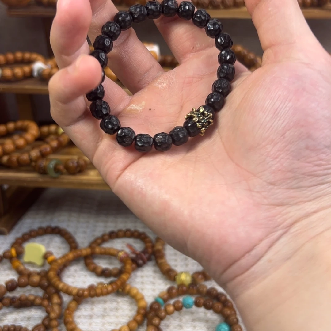 椰蒂吊坠无相椰蒂