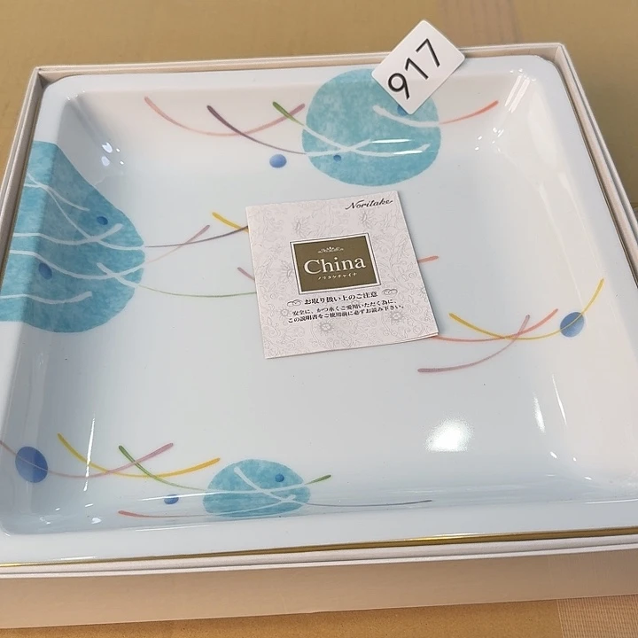 中古物品 默认微瑕很好看的盘子