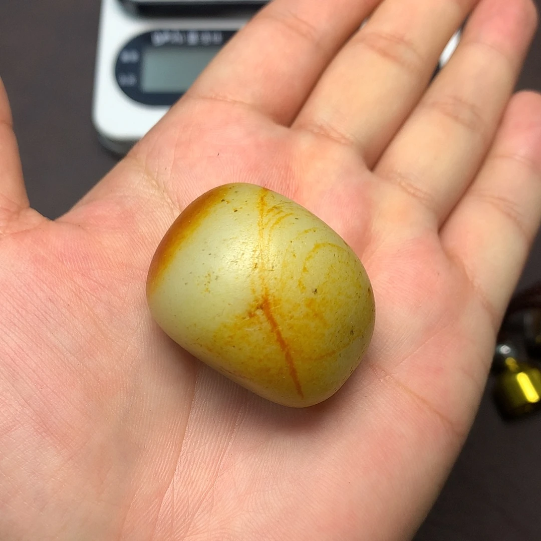 和田玉（糖玉）未镶嵌挂件