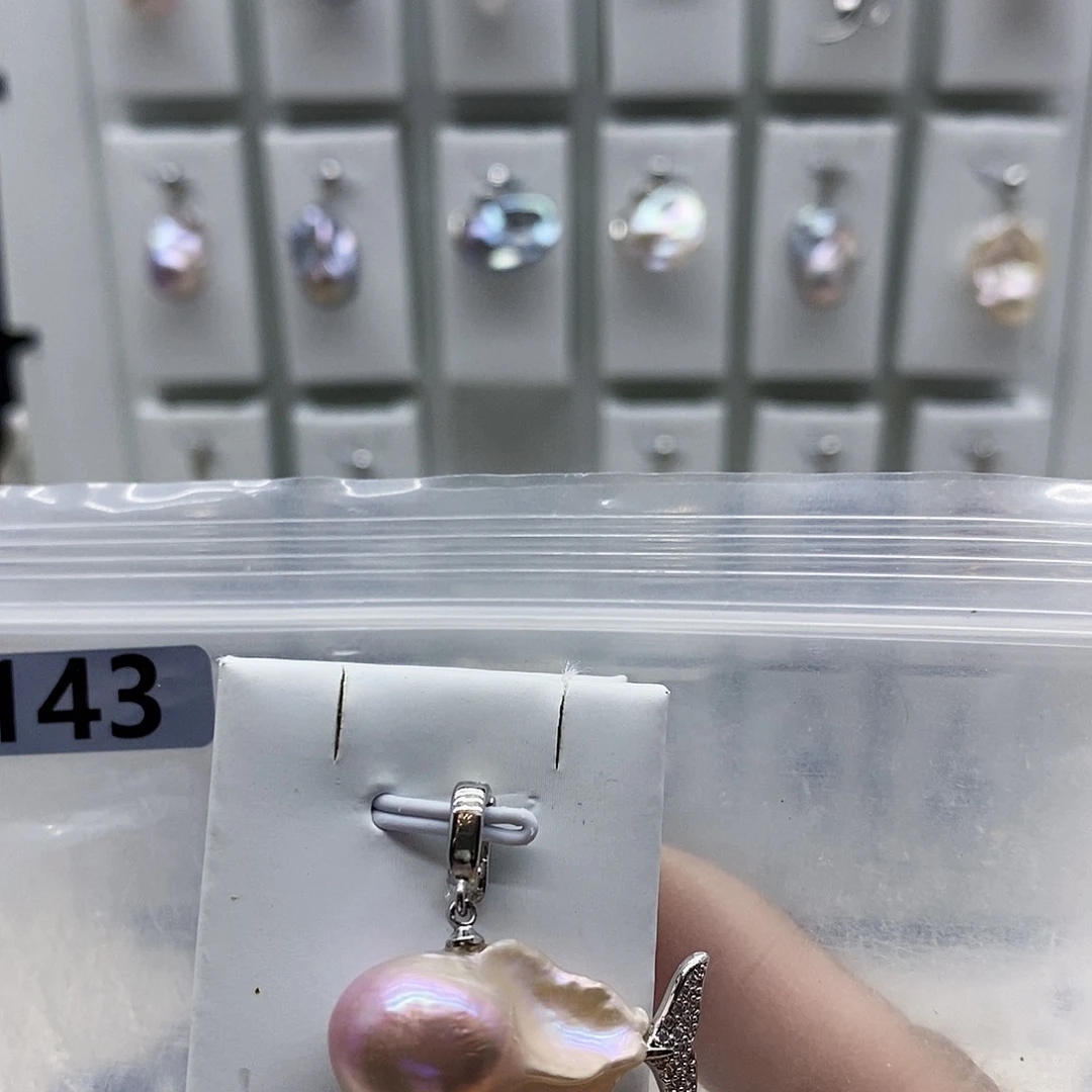 合金耳饰淡水珍珠小****天