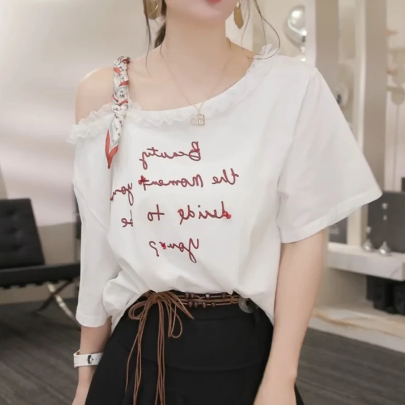 【素雅蕾丝】2025夏季新款时尚休闲气质T恤上衣LK2503787