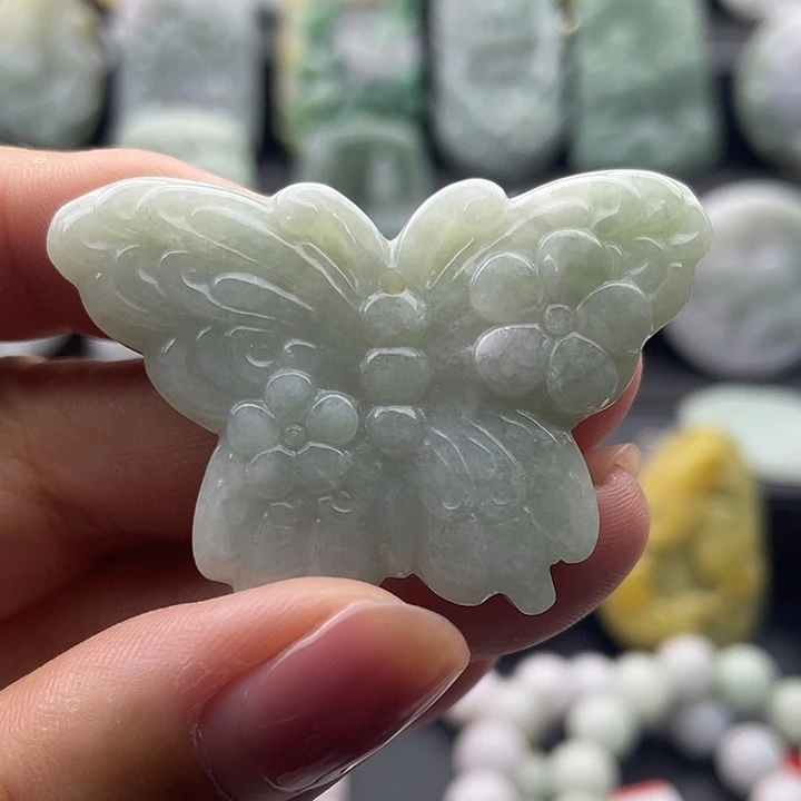 翡翠未镶嵌颈饰天然翡翠