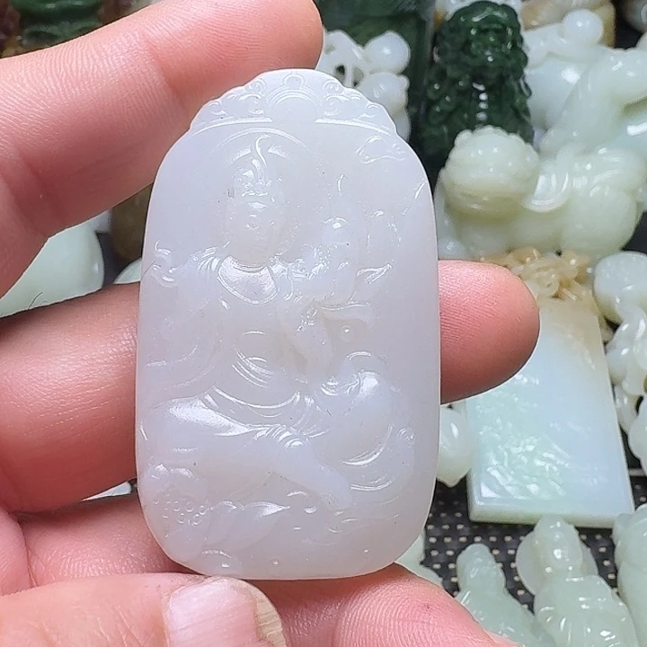 和田玉未镶嵌挂件