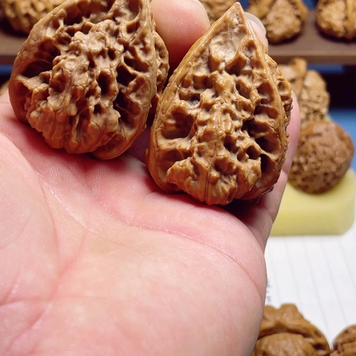 把件文玩核桃佛手