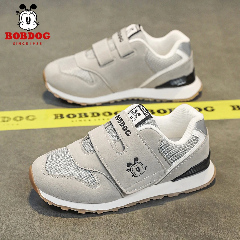 巴布豆男童运动鞋2025春秋款6-12岁中大童皮面儿童跑步鞋软底透气