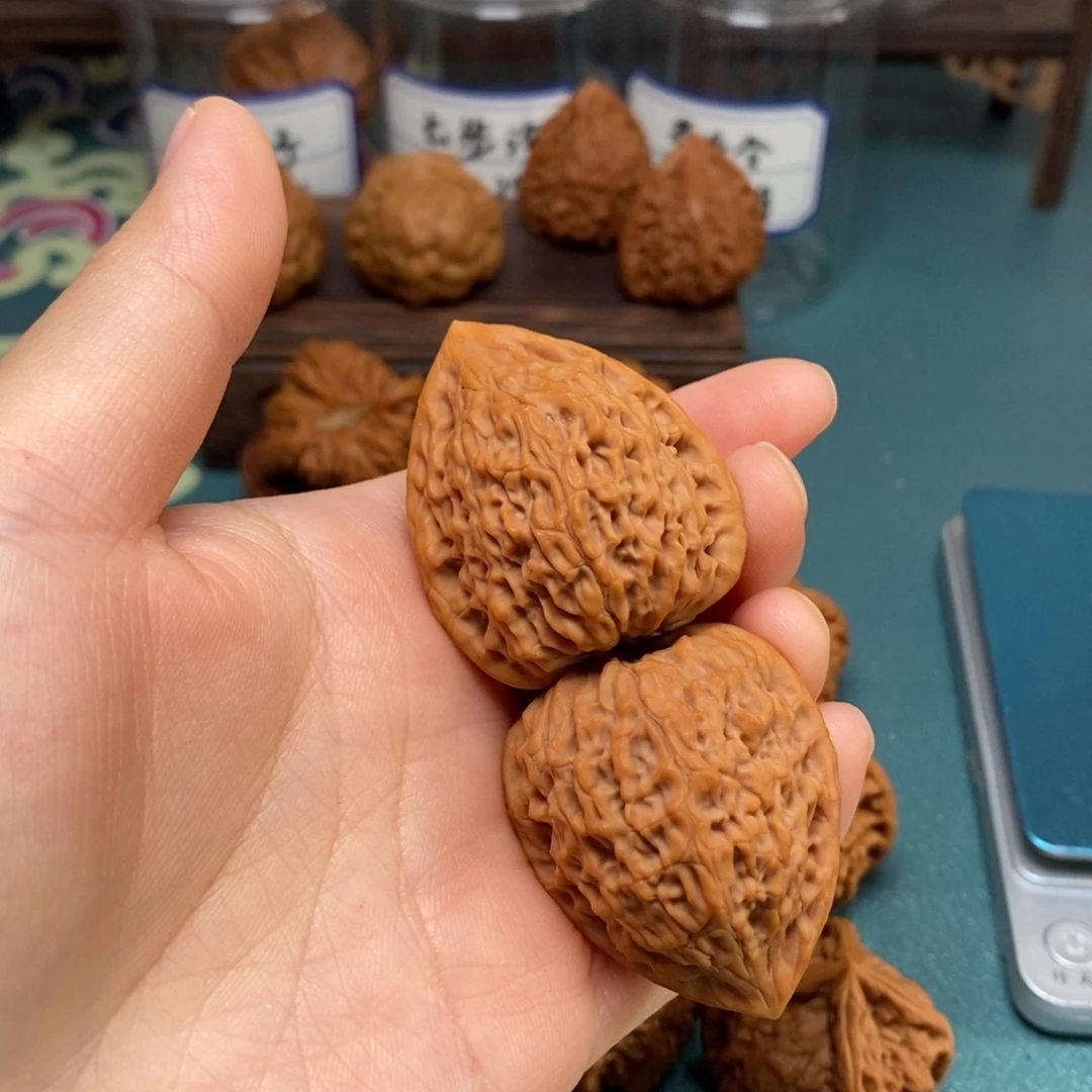 核桃35尺一抹红修