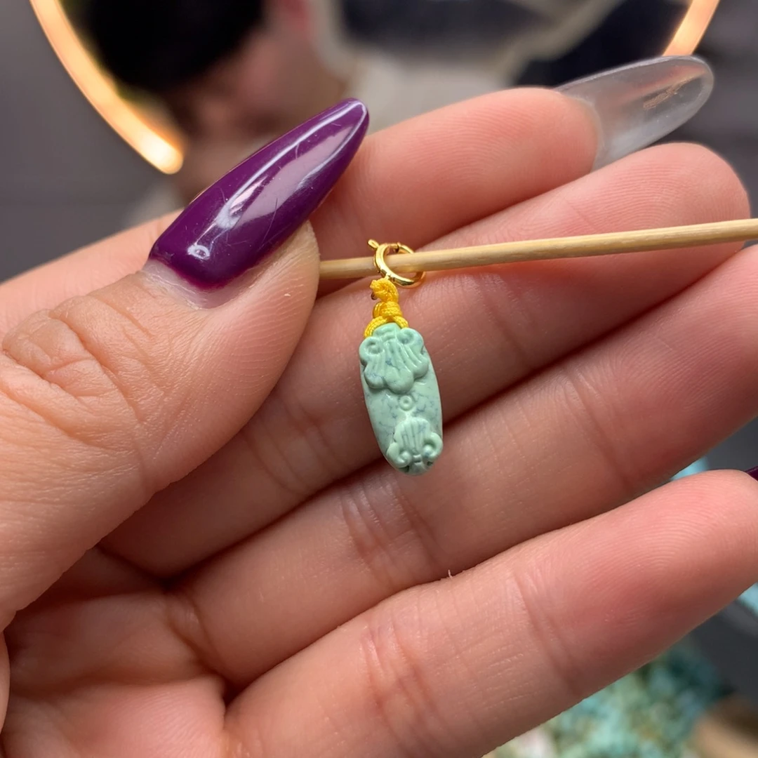 绿松石挂件未镶嵌