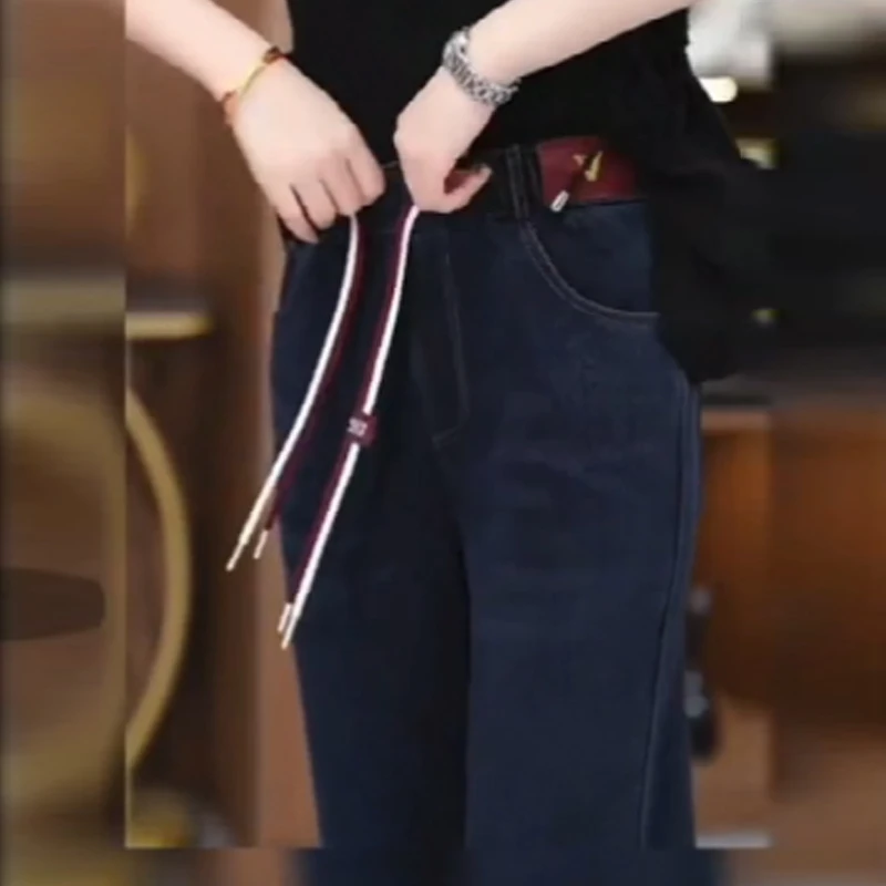 秋冬新款中年百搭妈妈裤洋气春夏宽松显瘦高腰窄版直筒牛仔裤