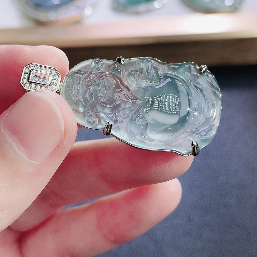 翡翠未镶嵌颈饰翡翠