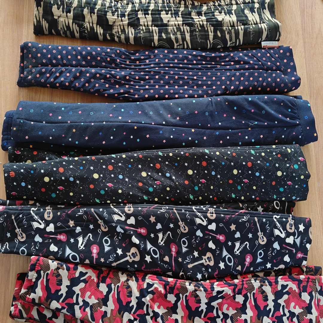 特价中童混色棉裤可以备注男，女孩颜色随机