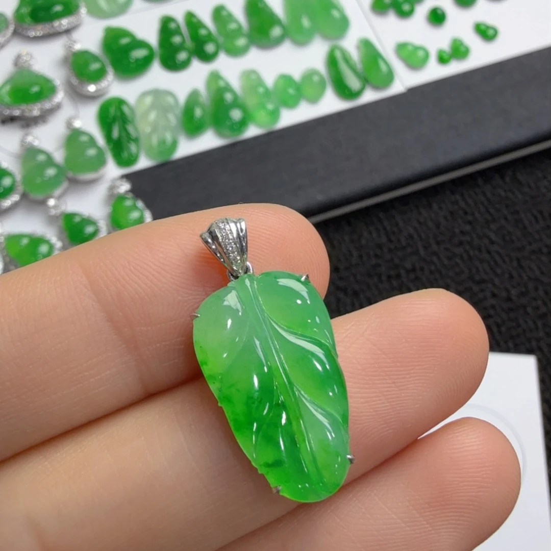 吊坠(不含链)未镶嵌翡翠叶子