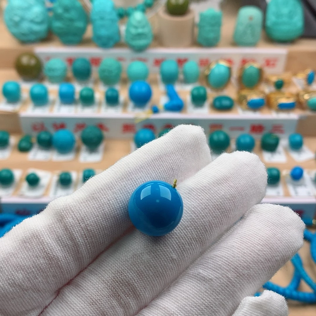 绿松石未镶嵌珠宝奇石14