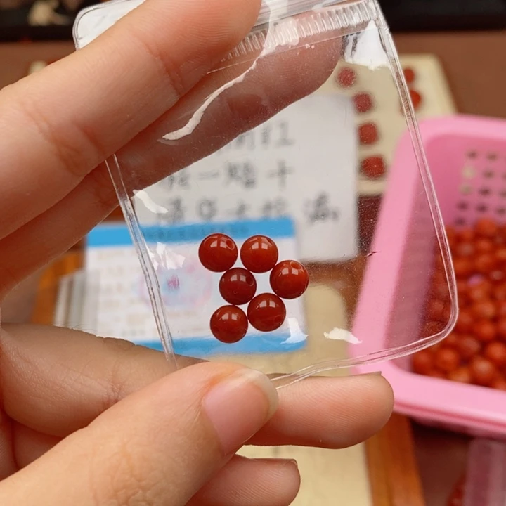 南红玛瑙手串合金