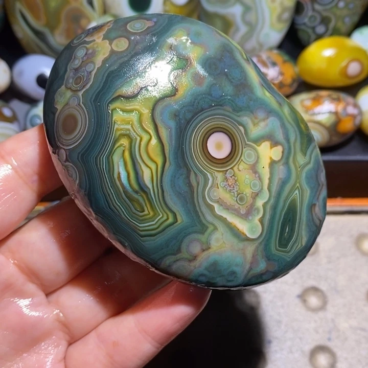 未镶嵌玛瑙/玉髓珠宝半成品14