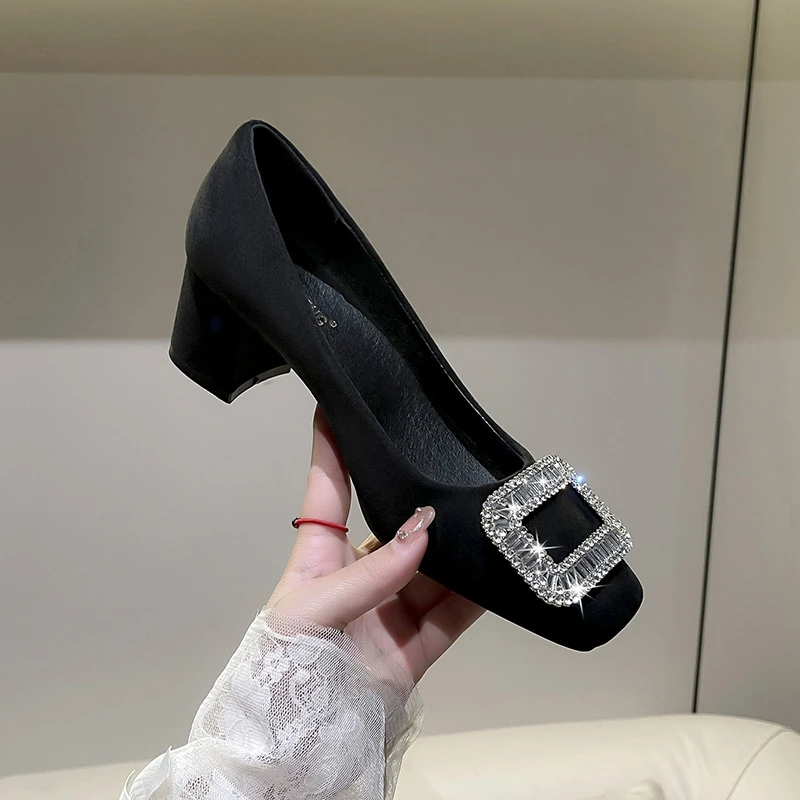 浅口高跟鞋水钻黑色职业工作鞋女气质粗跟百搭方头软底不累脚单鞋
