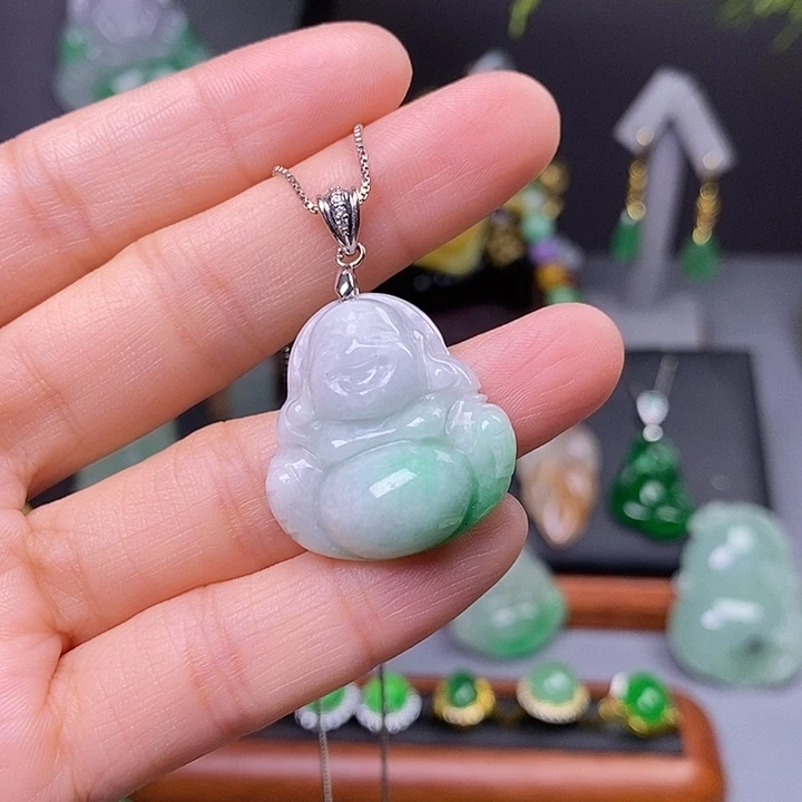 吊坠(赠链)未镶嵌翡翠