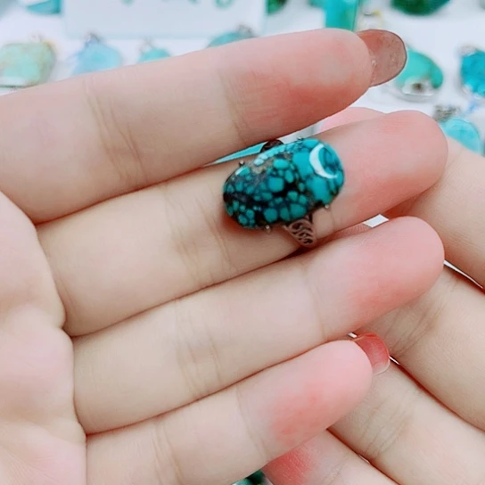 南红玛瑙未镶嵌珠宝奇石