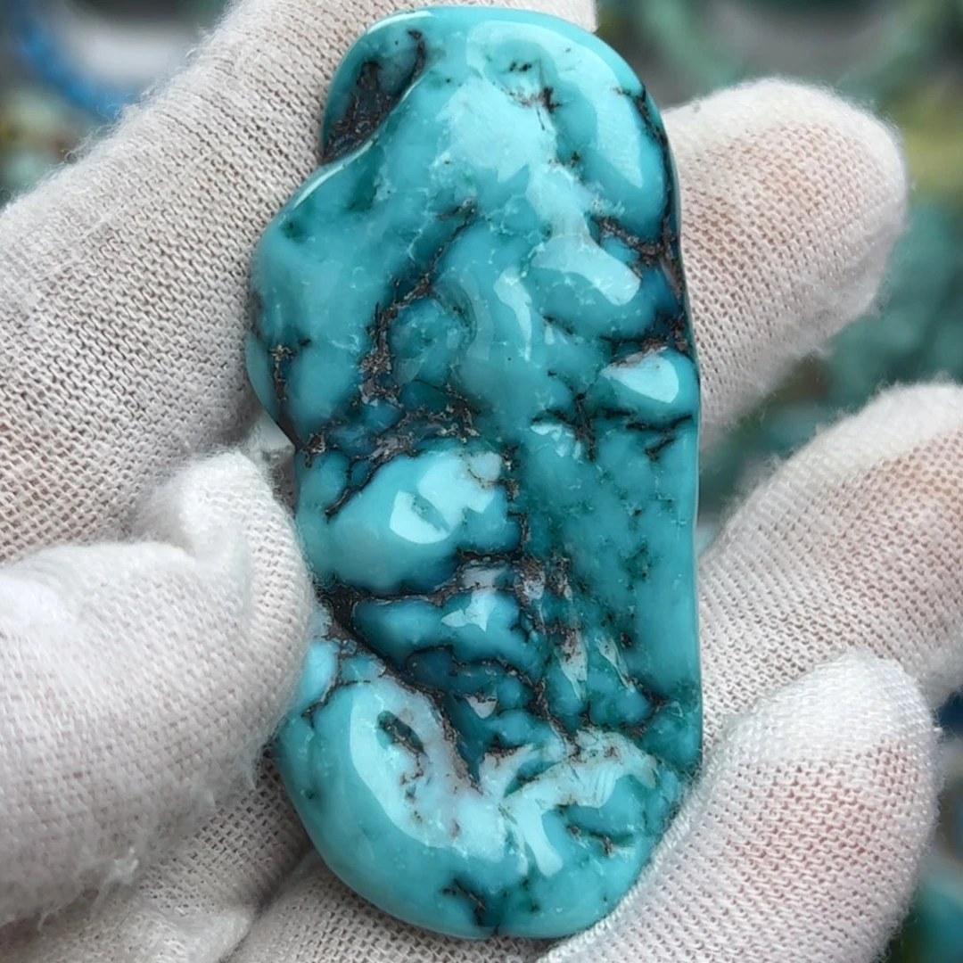 绿松石未镶嵌天然原矿绿松石