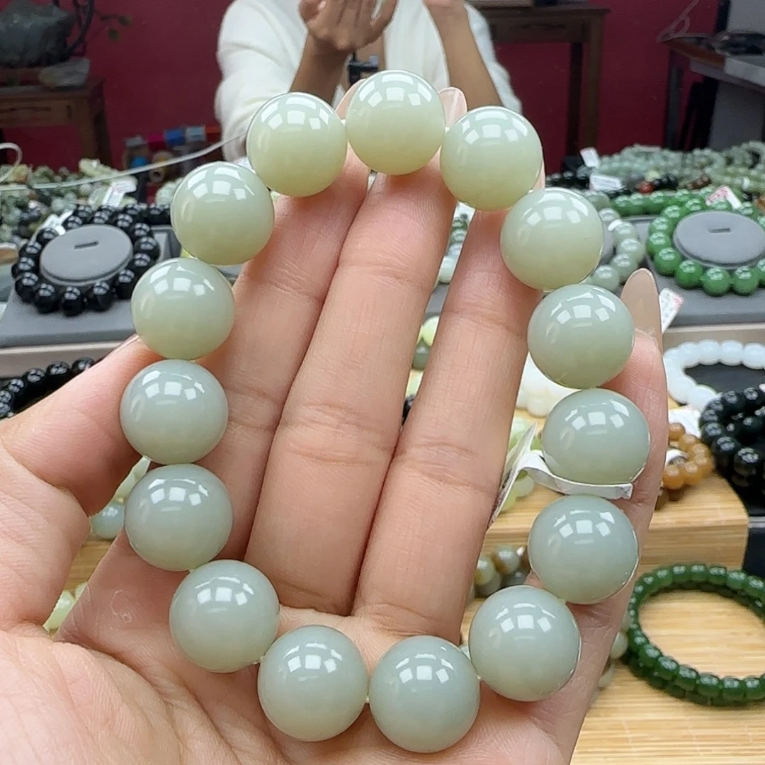 和田玉未镶嵌手串