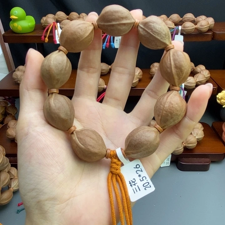 u***6吊坠橄榄核1111111