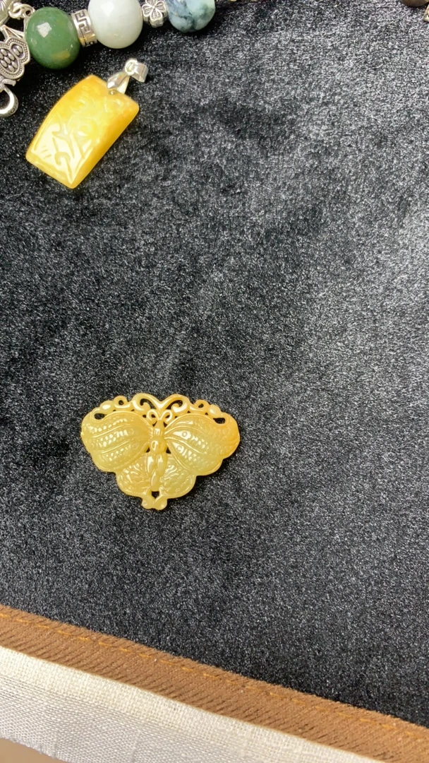 非金属木质吊坠 缅A镶嵌蝴蝶精美百搭