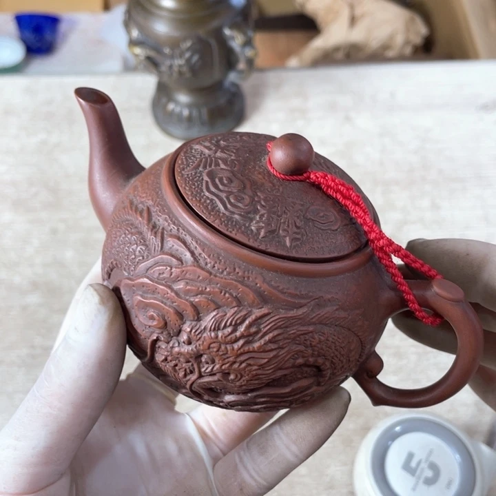 新亿阁祝福大家新年快乐