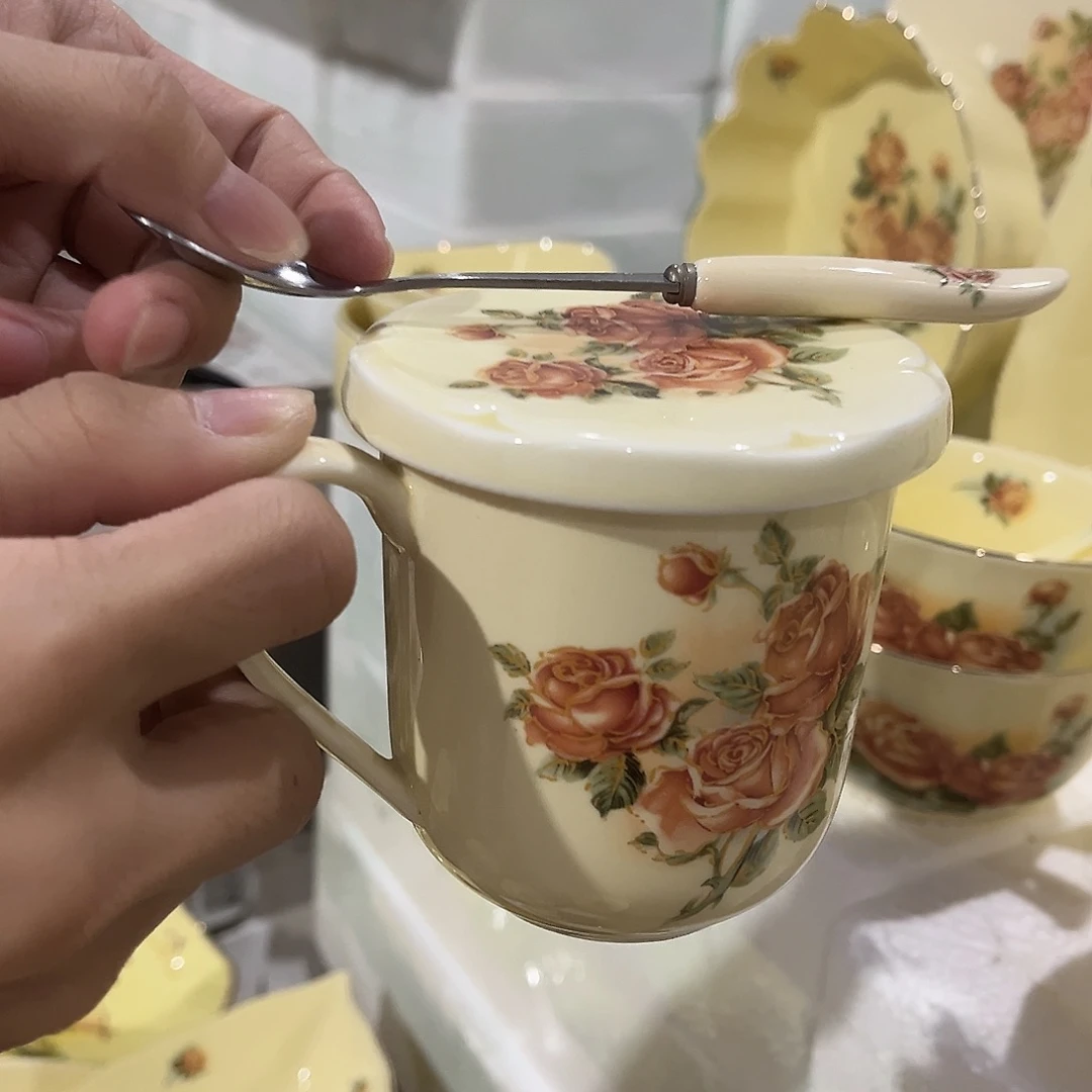 星博陶瓷有限公司