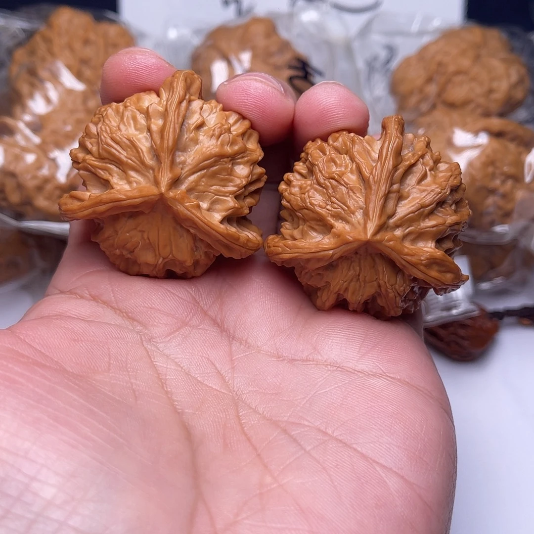 文玩核桃把件41矮桩盘山三棱