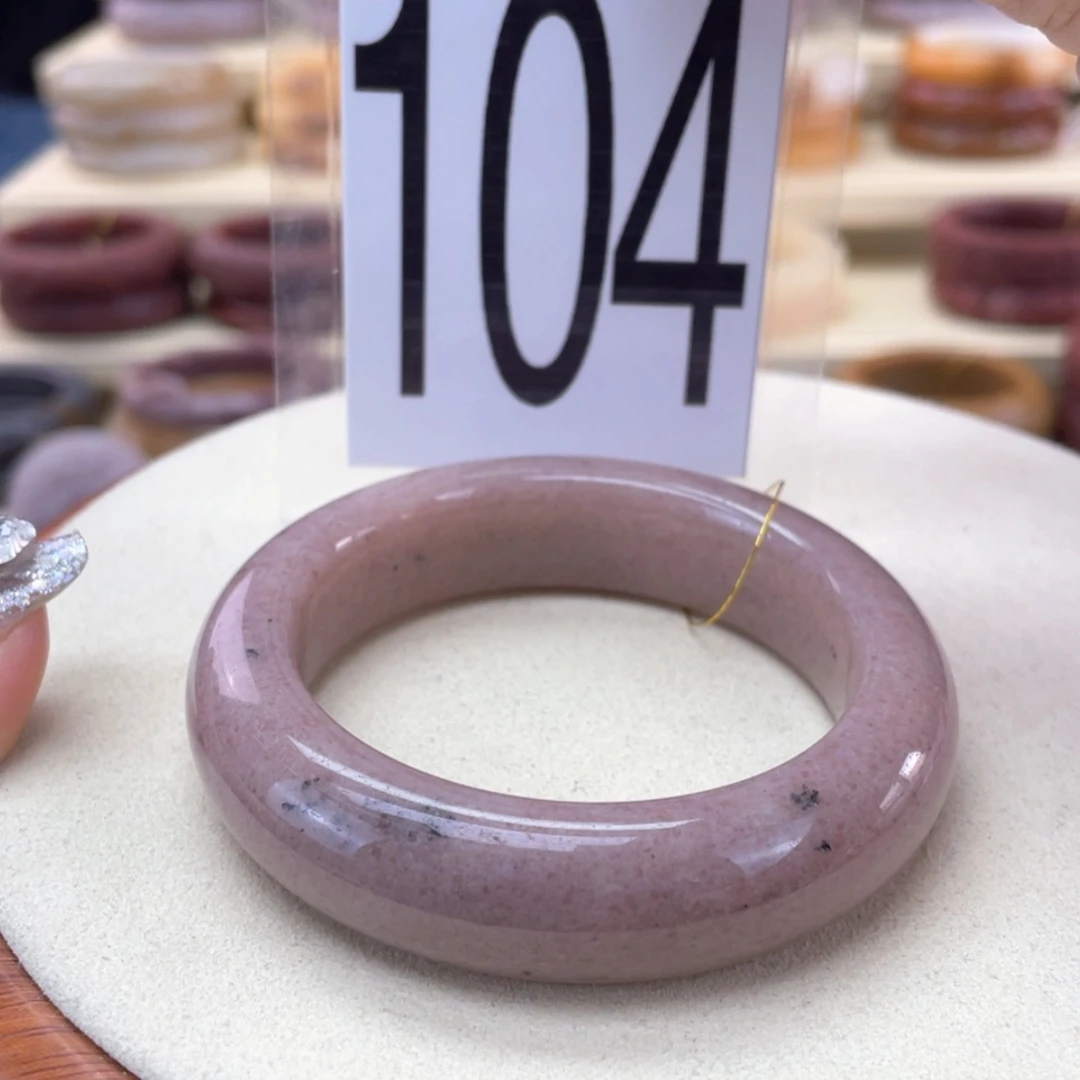 【闪购商品】石英质玉手镯未镶嵌