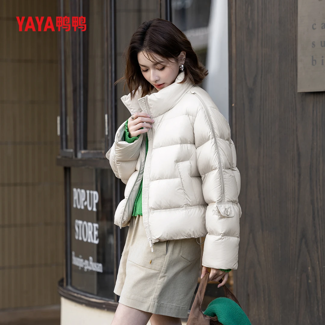 YAYA鸭鸭羽绒服女冬季新款立领90白鸭绒面包服时尚显瘦保暖短外套