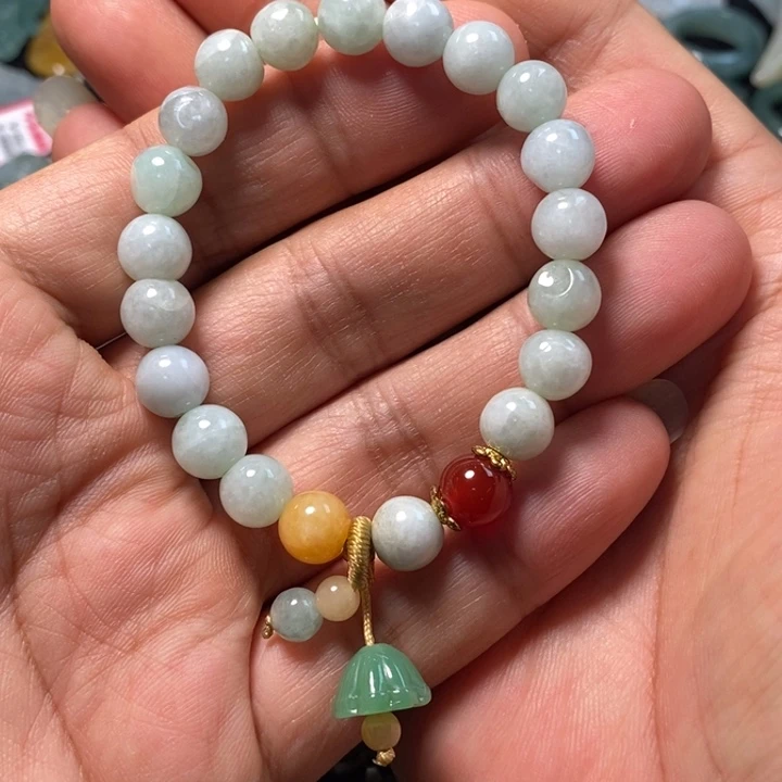 x***o翡翠未镶嵌颈饰天然缅甸翡翠A货手串微瑕