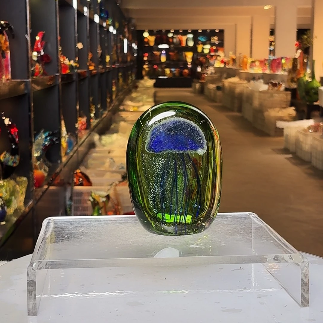 茶宠琉璃花的颜色也