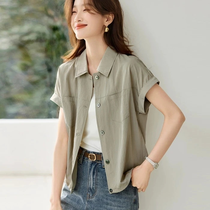 夏季新款短袖衬衣女休闲工装风短款休闲百搭简约设计感衬衫外套