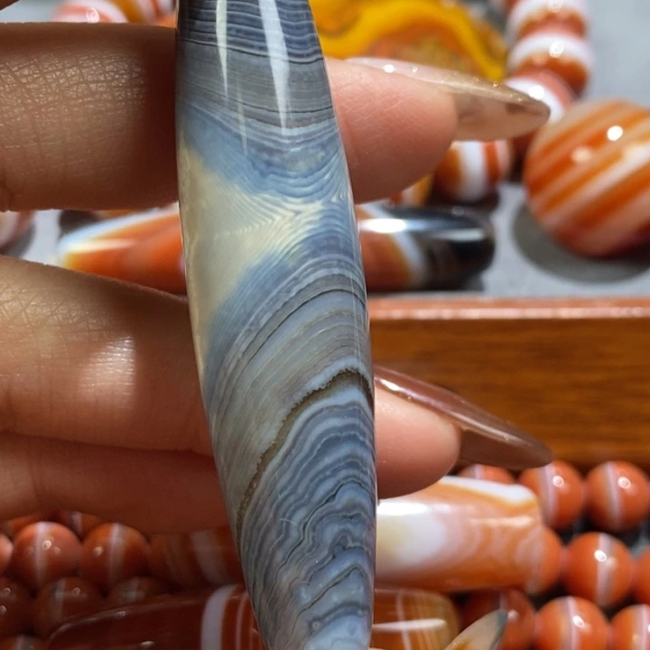 玛瑙/玉髓未镶嵌颈饰