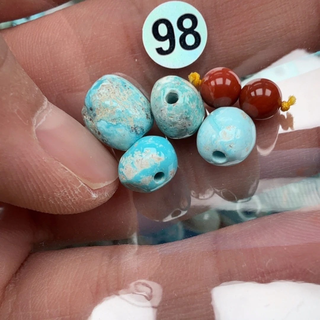 南红玛瑙未镶嵌珠宝奇石