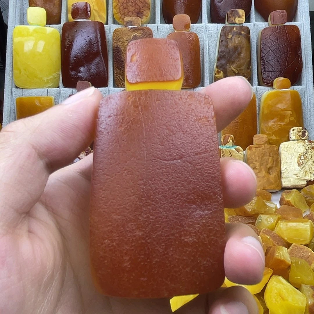 未镶嵌定制琥珀切牌