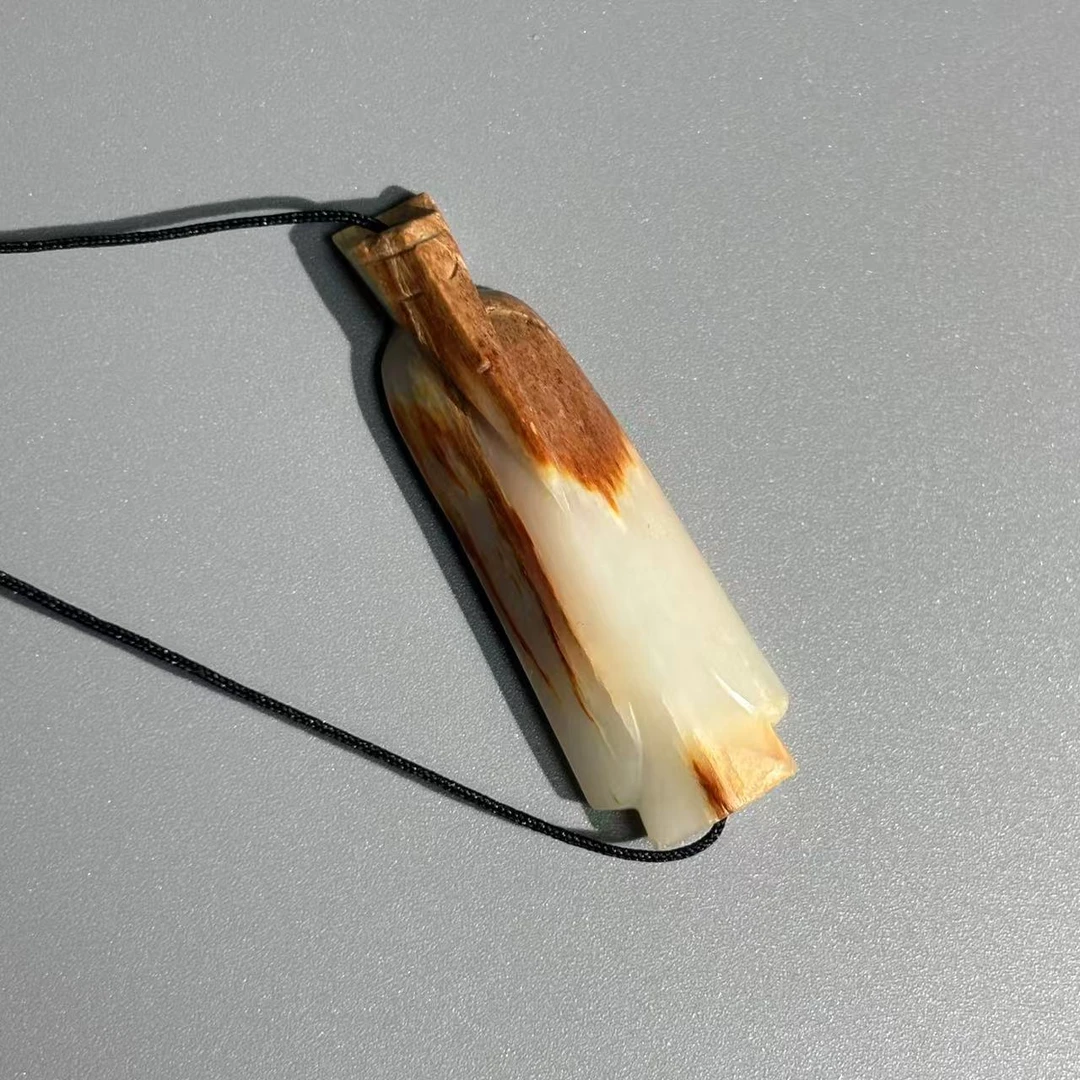 明代和田玉翁仲勒子 LM