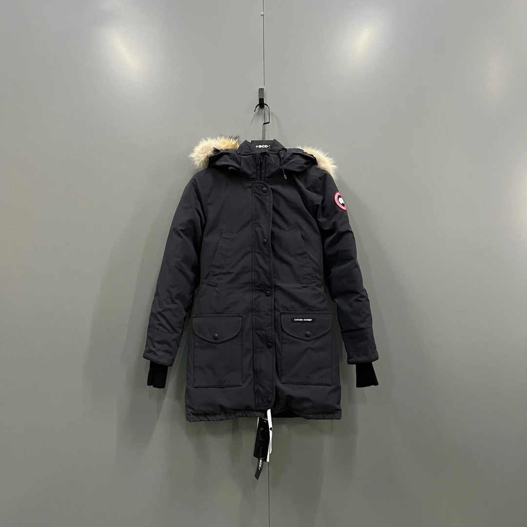 95新 CANADA GOOSE tt 纯色徽标刺绣羽绒服 XS码/95新/018015