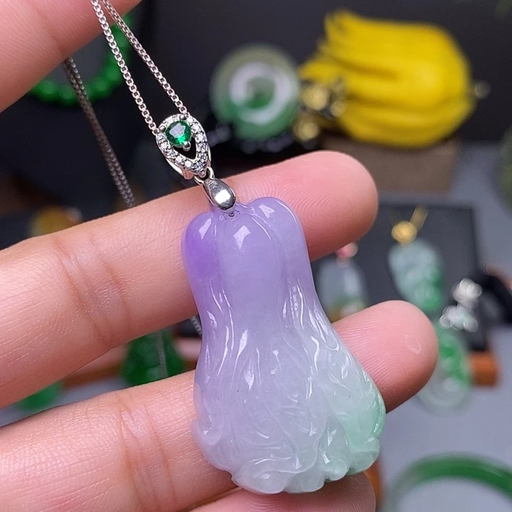 吊坠(赠链)未镶嵌翡翠