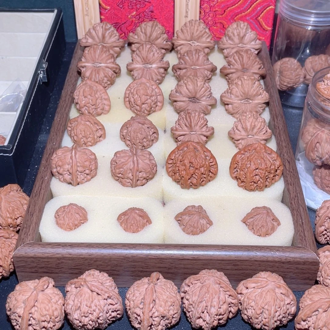 释***懷文玩核桃一物一拍