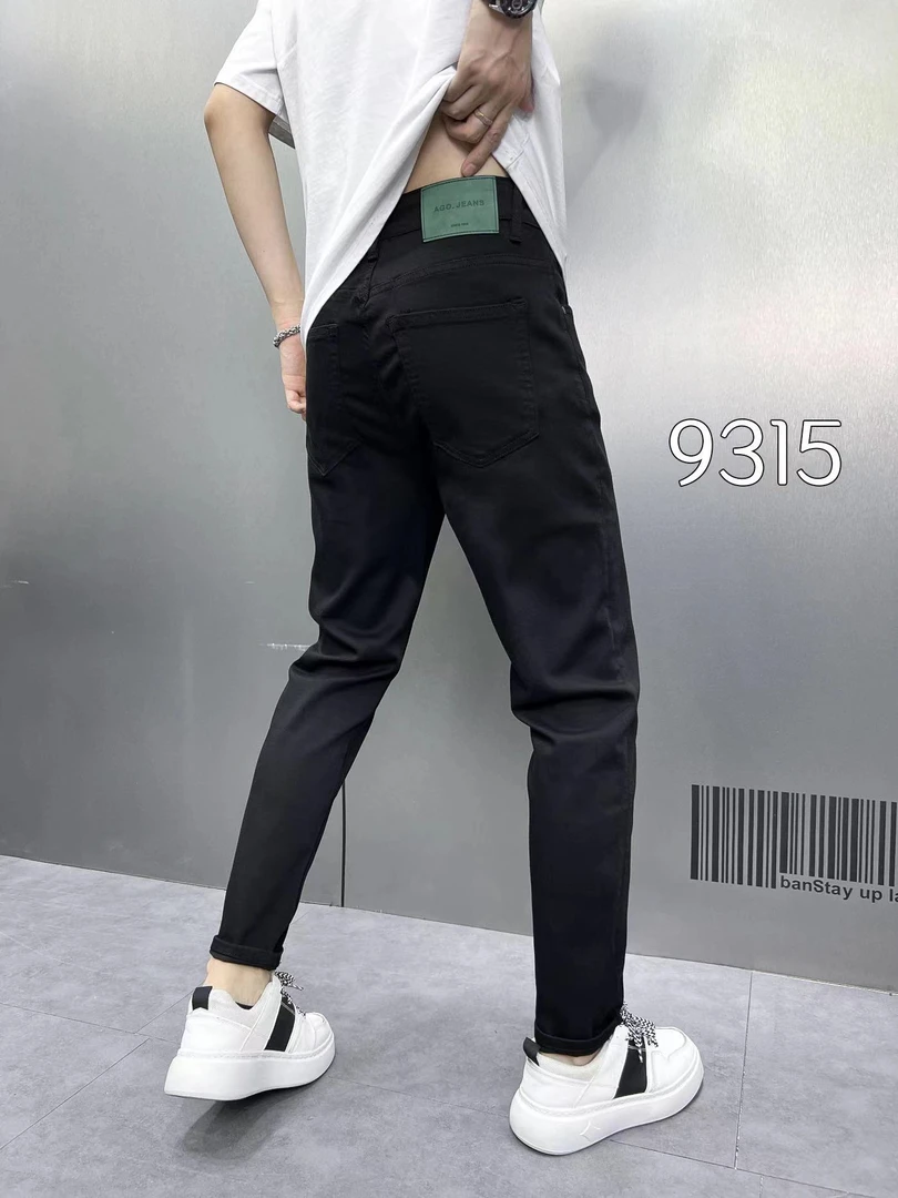 男士小脚牛仔裤黑色净版防褪色百搭弹力显瘦纯色长裤9315