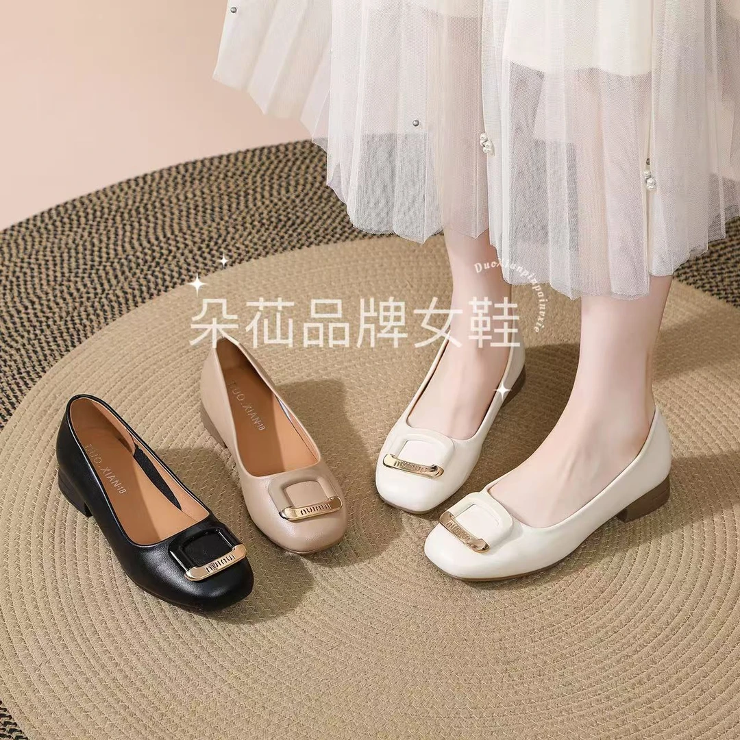 【品牌力荐】粗跟单鞋韩版百搭通勤软皮舒适不累脚低跟女鞋9715